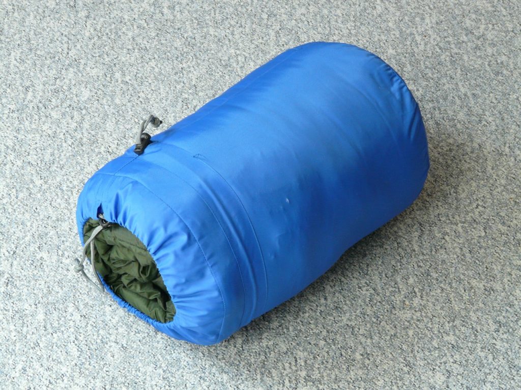 Schlafsack gepackt